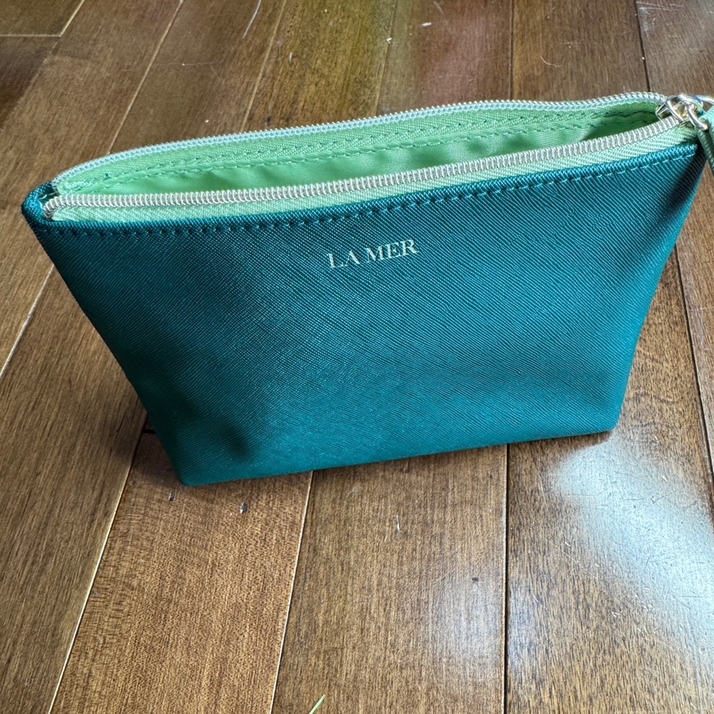 la mer cosmetic bag pouch only Teal color